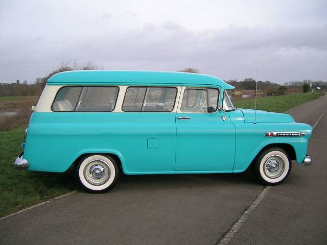 1959 Chevrolet Suburban 3.9 Apache