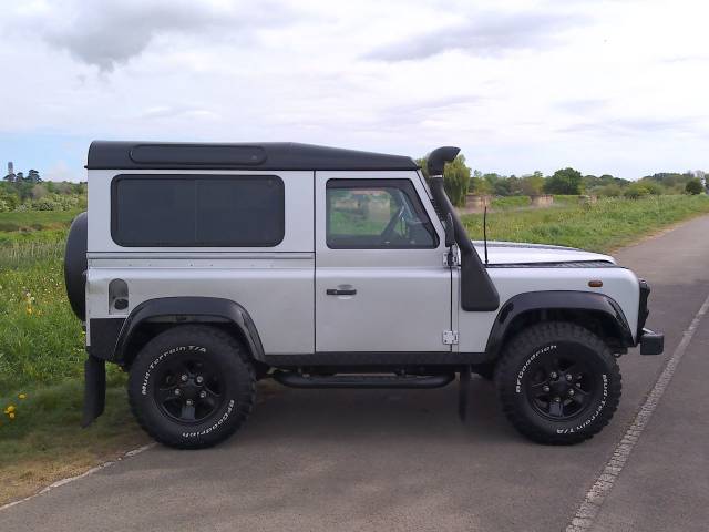 2004 Land Rover Defender 2.5 DEFENDER 90 TD5 COUNTY