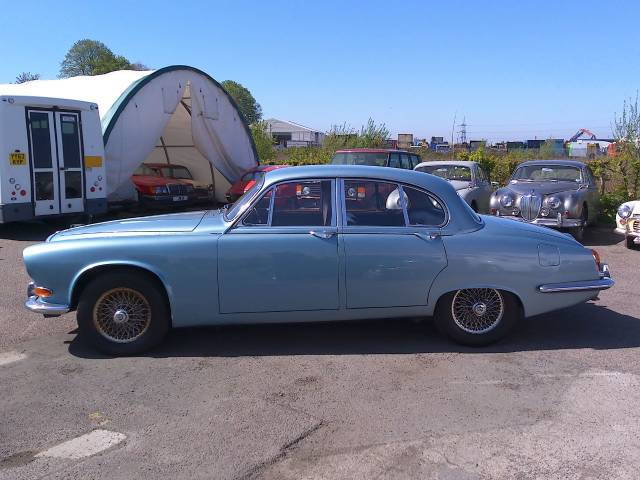 1968 Daimler Sovereign 4.2 SOVEREIGN