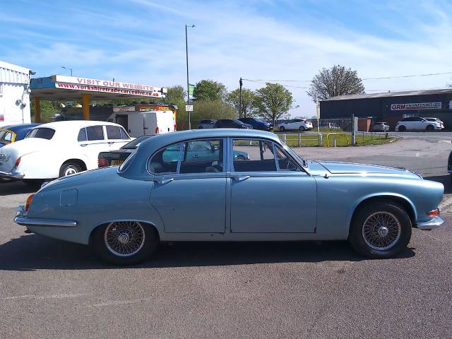 1968 Daimler Sovereign 4.2 SOVEREIGN
